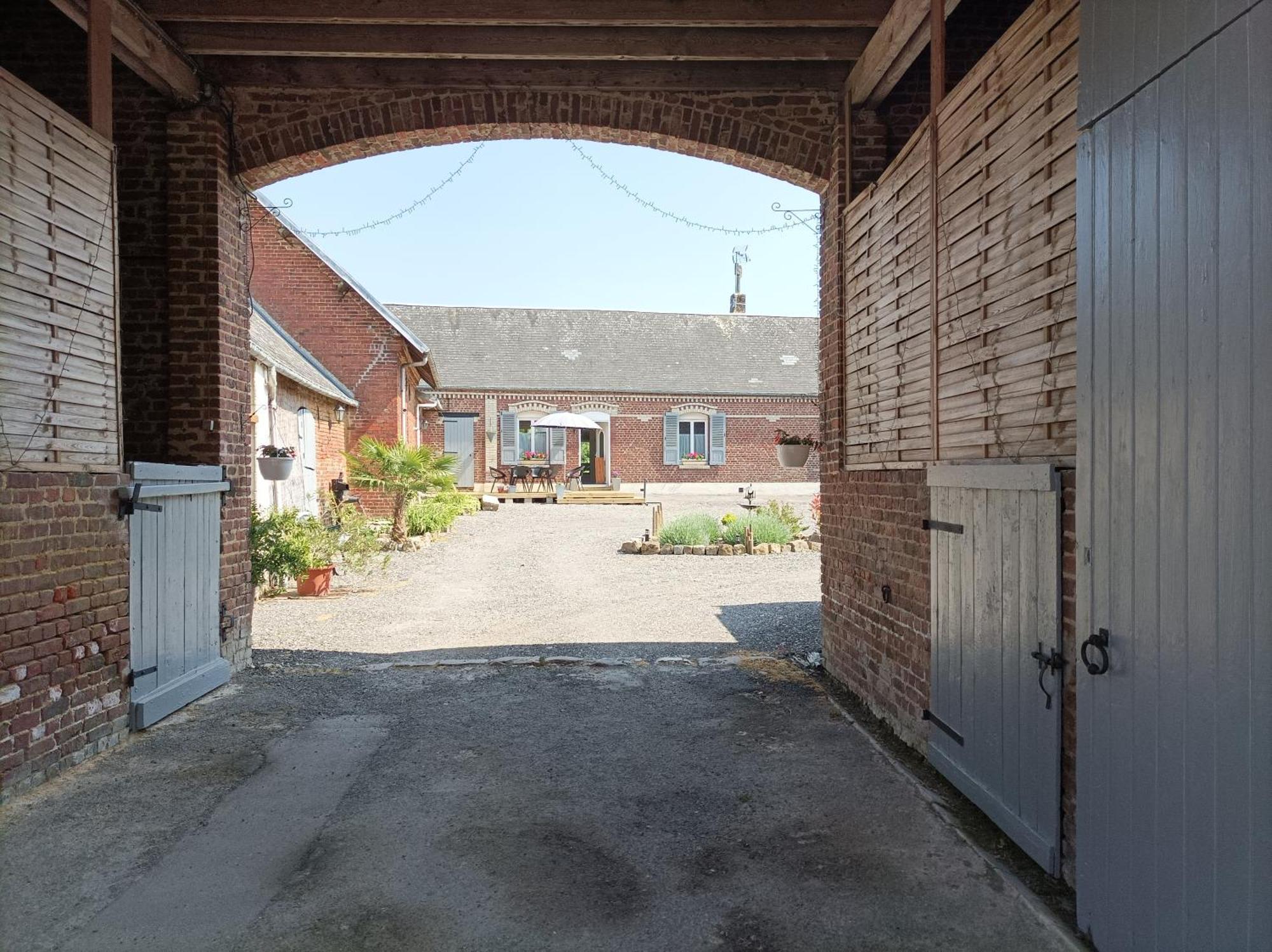 Les Muches Bed & Breakfast Bouzincourt Eksteriør bilde